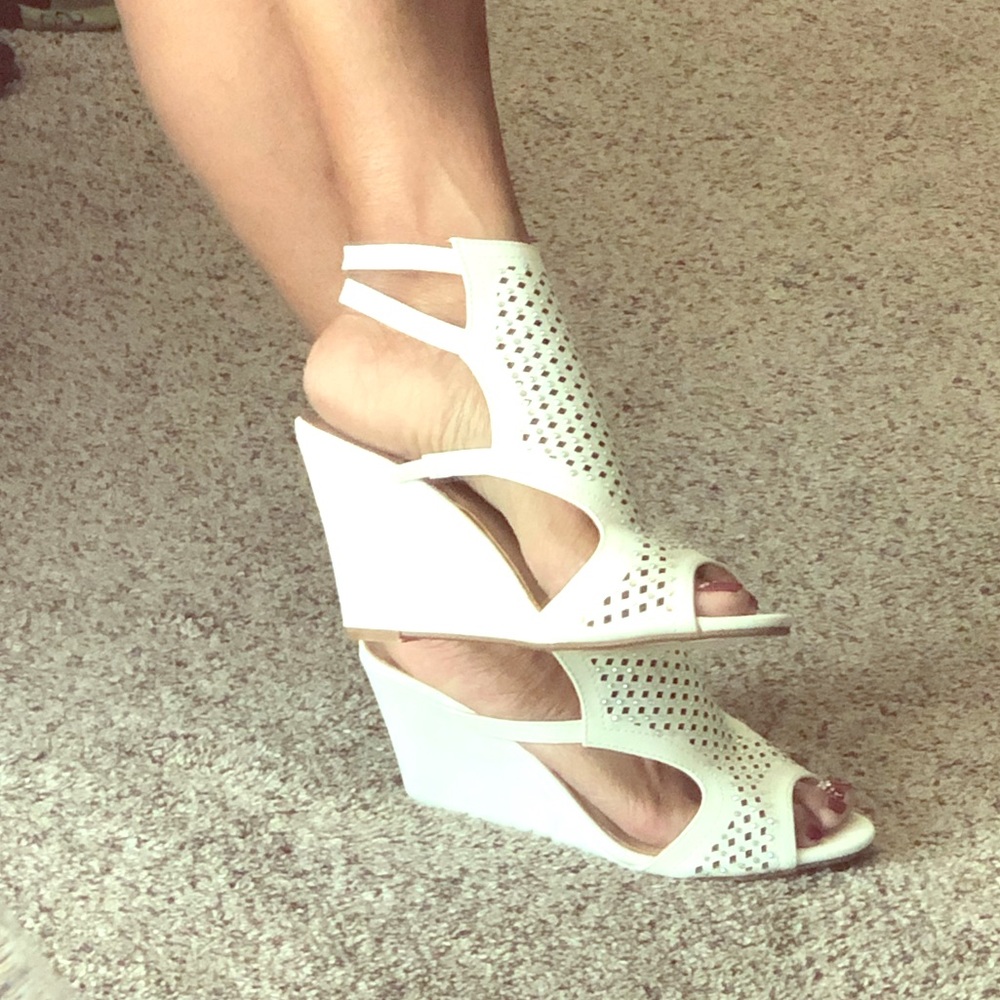 Dress wedge heels - New & never worn